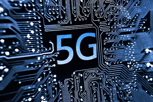 Wireless 5G Networks